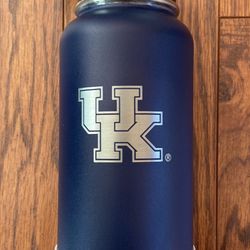 New UK 32 Oz Water Bottle With Silicone Grip
