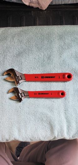 Crescent Wrench Set 2pcs 10" And 8"