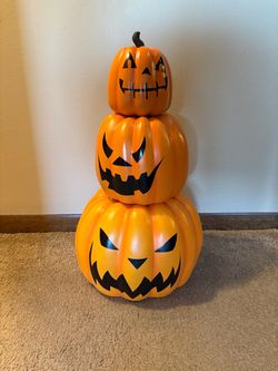 *HALLOWEEN* Stacking Pumkins