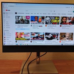 HP 24" Computer Monitor With Webcam And Built-in Speakers 