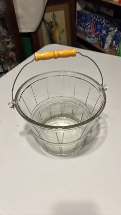 Anchor hocking ice bucket