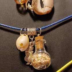 New, Bizzy Necklaces, Beach Sand, Charms, Beads, Shell, Hawaii. Choose One, Free Gift Bag