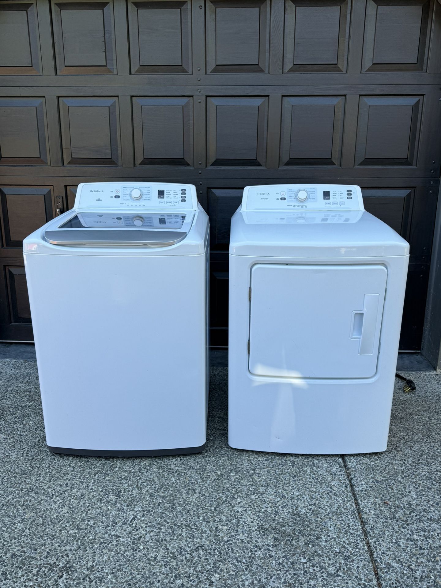 INSIGNIA Washer And Electric Dryer Washing 2023