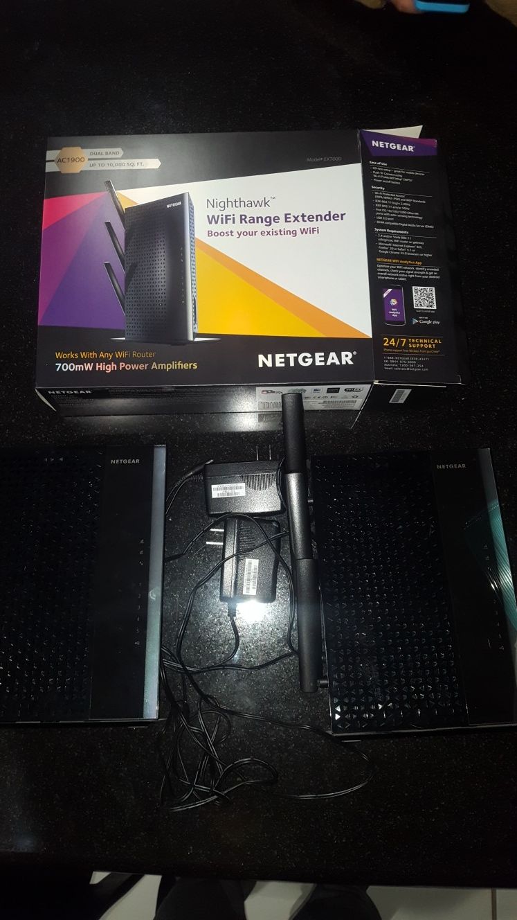 Netgear Nighthawk 1900 Mbps 5-Port Gigabit Wireless AC Router (EX7000-100NAS)