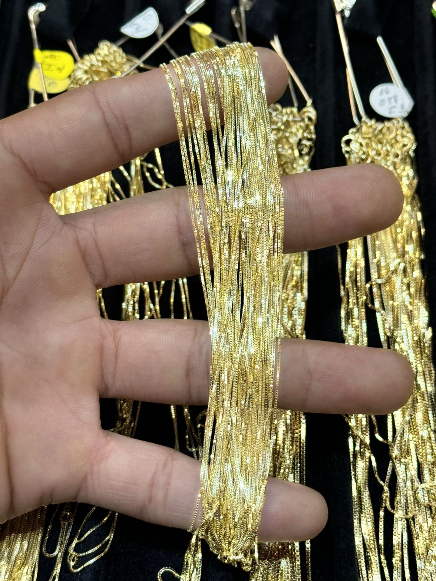 14K Gold Box Chain 16-24 Inches