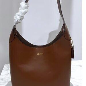 COACH Brooklyn Shoulder Bag Maple 28 Half Moon Bag CU068 NEW