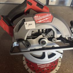 Milwaukee Fuel 7 1/4 Circular Saw TOOL ONLY 
