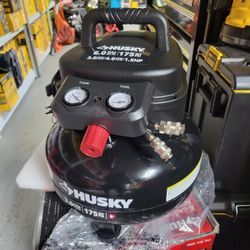 HUSKY CORDED 6 GALLONS AIR COMPRESSOR NEW 