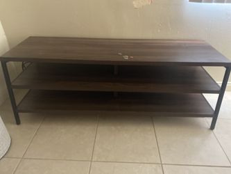 Tv stand