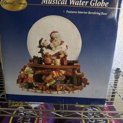 Musical Water Globe 