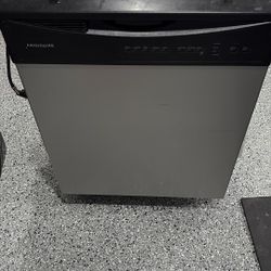 Dishwasher Frigidaire 