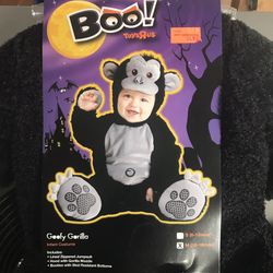 Infant Goofy Gorilla Halloween Costume. Sizes 6-12m and 12-18m. Brand New
