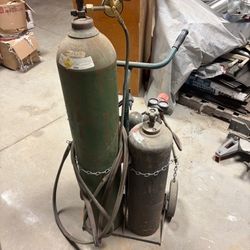 Acetylene Torch and Cart with Rosebud