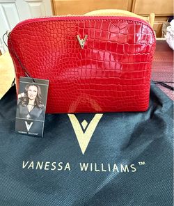 NWT Vanessa Williams Eden Clutch Purse Red Crocodile Removable Wrist Strap