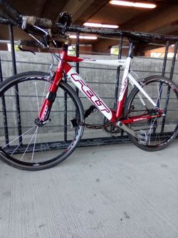 Felt s32