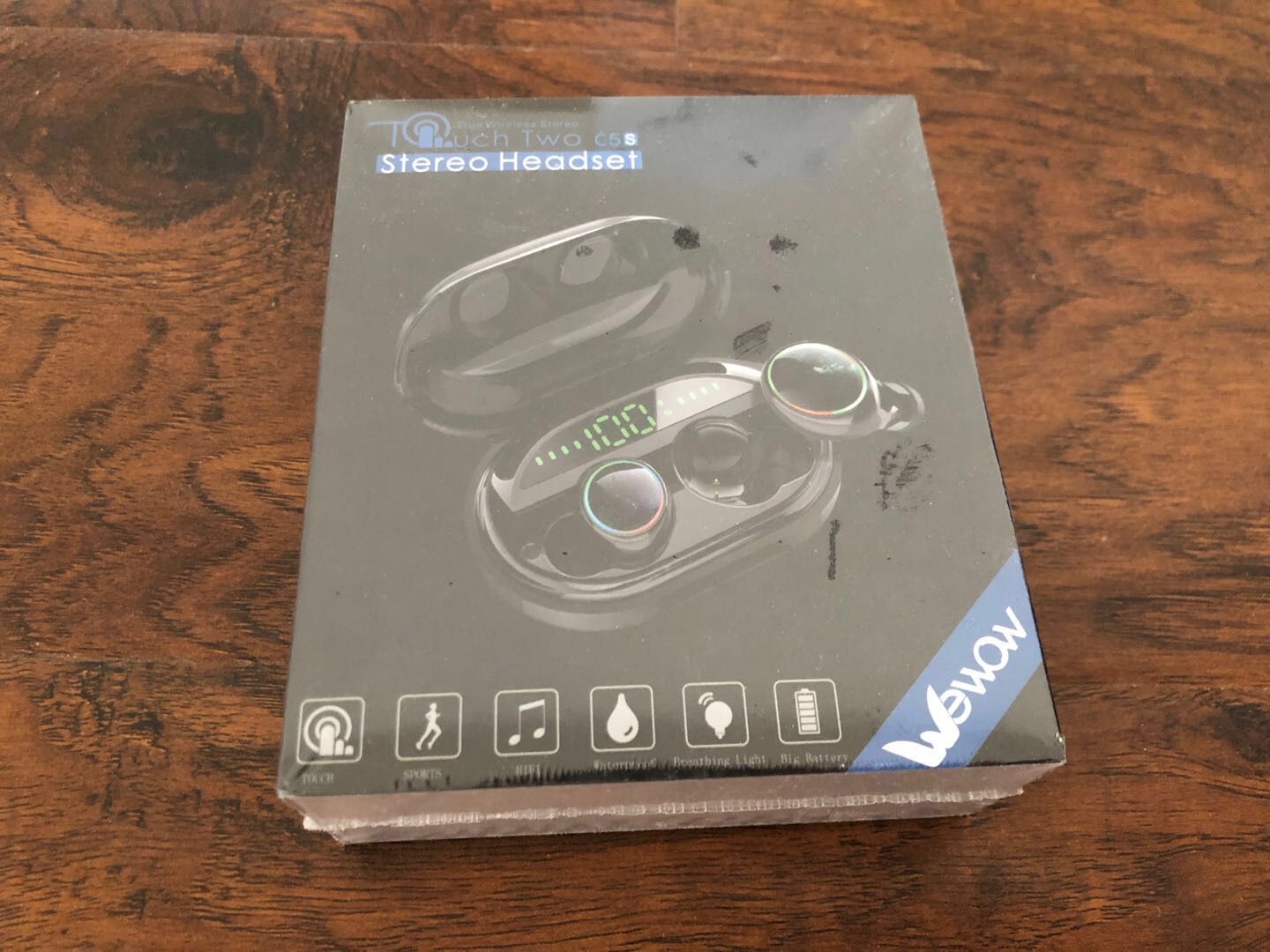 Brand new Bluetooth 5.0 wireless earbuds