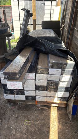 Laminate flooring two colors