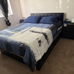 Black Led Light Queen Bedroom Set 