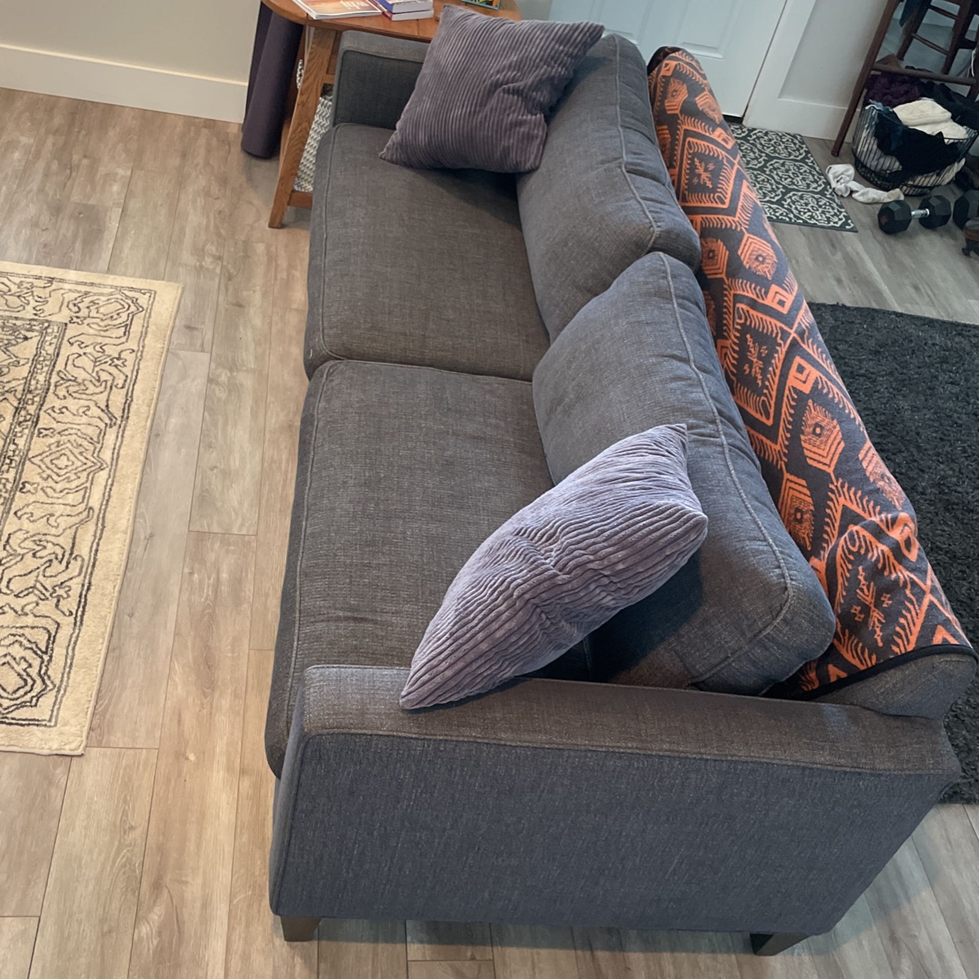 Sofa / couch
