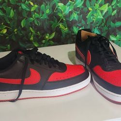 Nike Court Sneaker Size 11 5