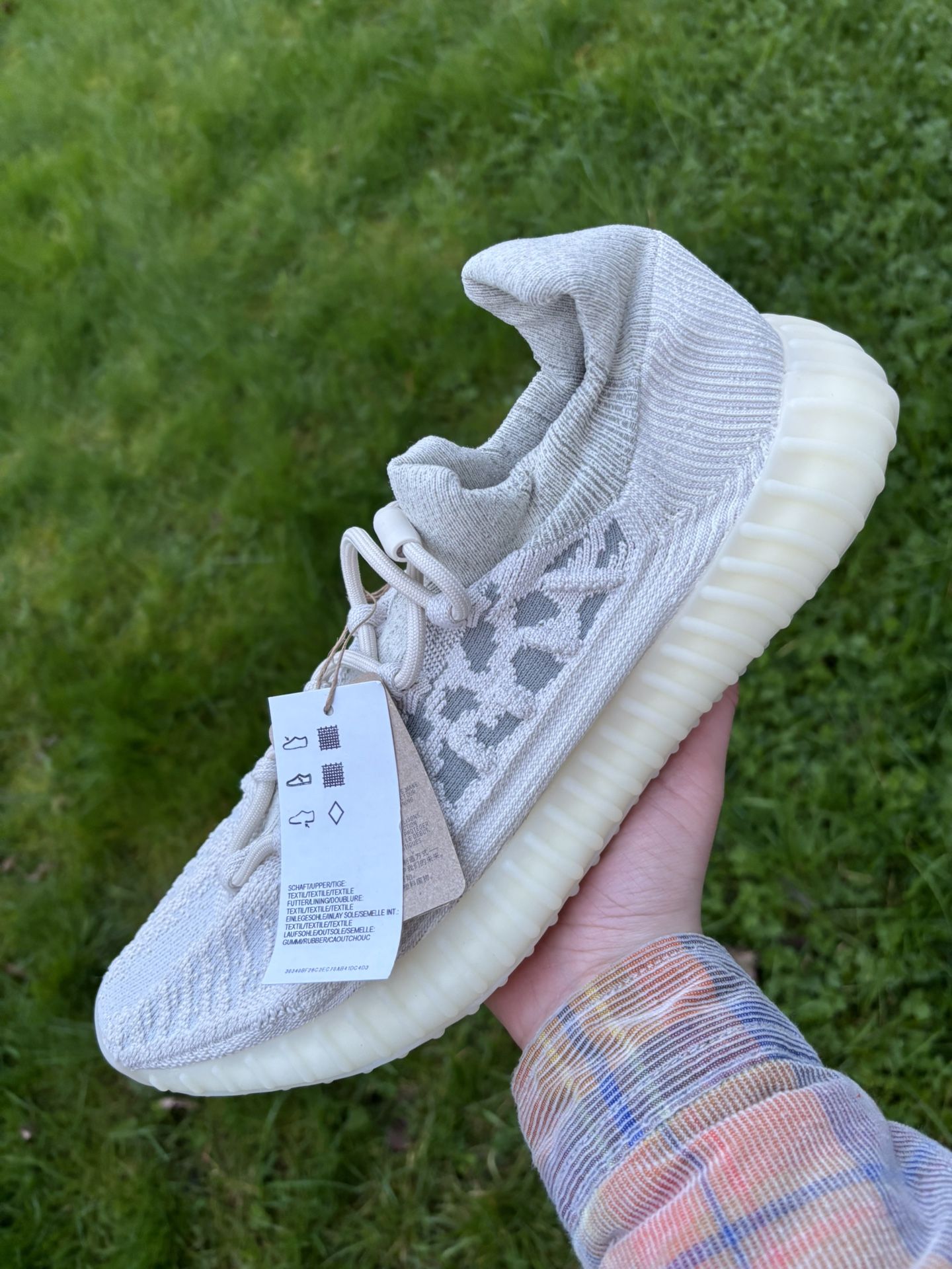 Yeezy 359 Cmpct Slate Bone