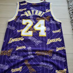 Basketball Jerseys 
