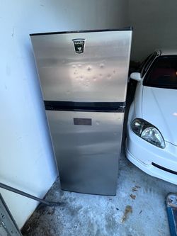 Premium Stainless Steel Top-Freezer Refrigerator