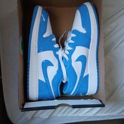 Air Jordan 1 Low 