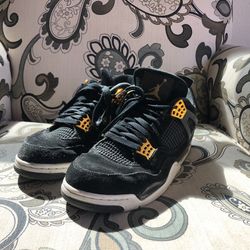Jordan 4 retro