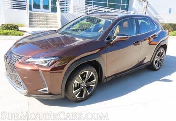 2019 Lexus UX 200