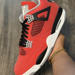 Air Jordan 4 Toro Size 11.5