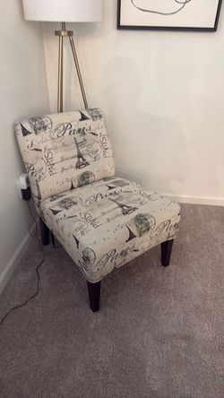 Chair with Paris design