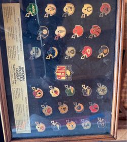 NFL Team Collector Pins Framed Set
