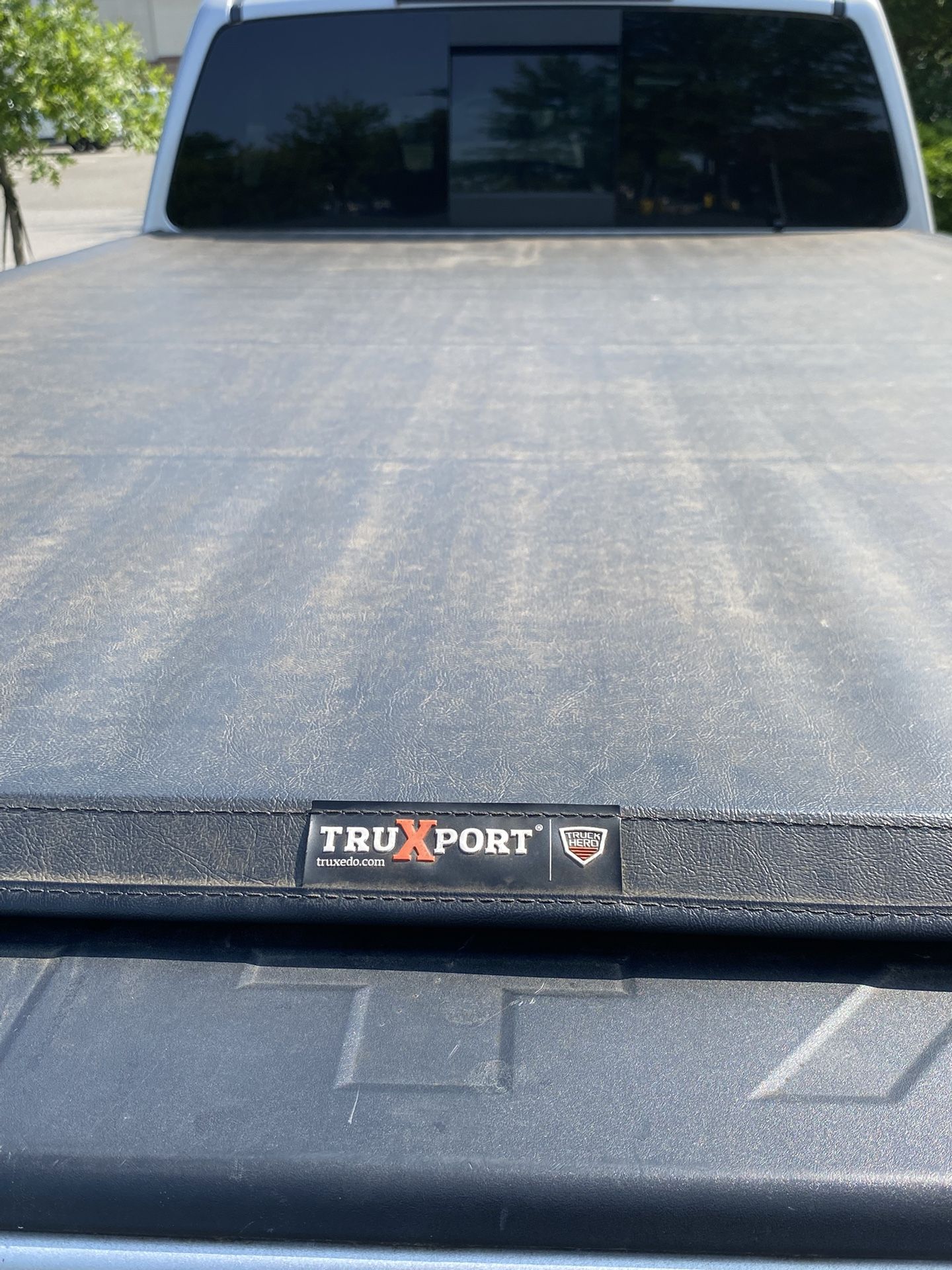 TruXedo TruXport Tonneau Coveruu, 8 foot 3 in Bed