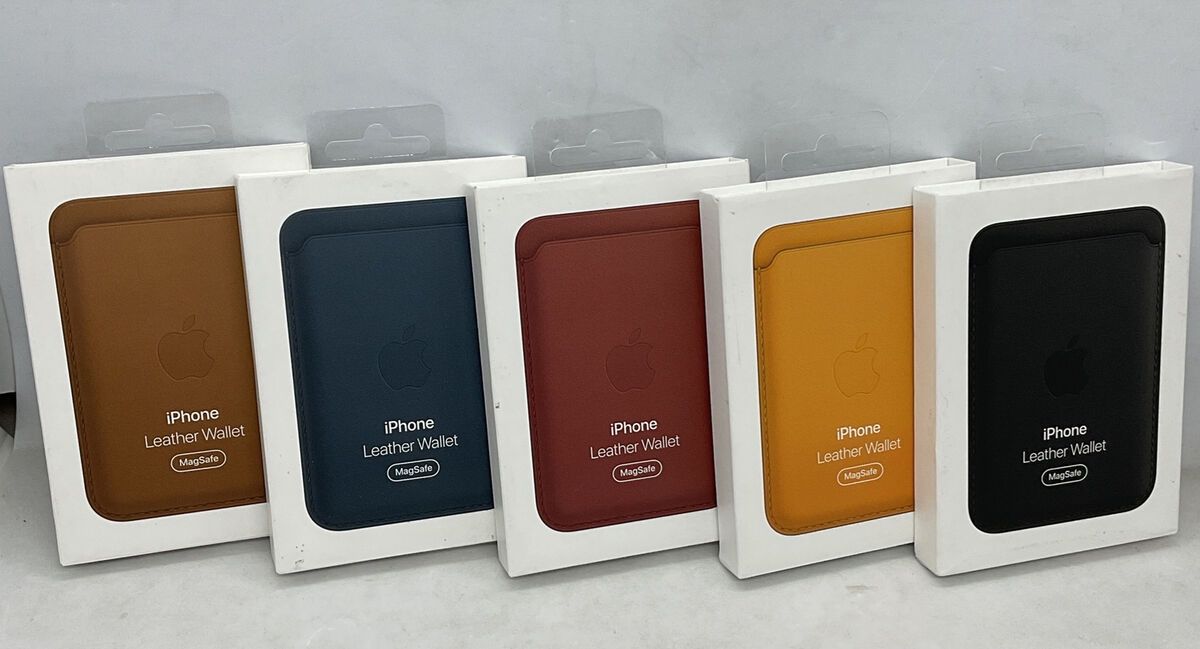 Apple MagSafe Wallet