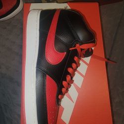 Nike