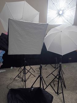 Photography Studio Lighting Kit with Stands
