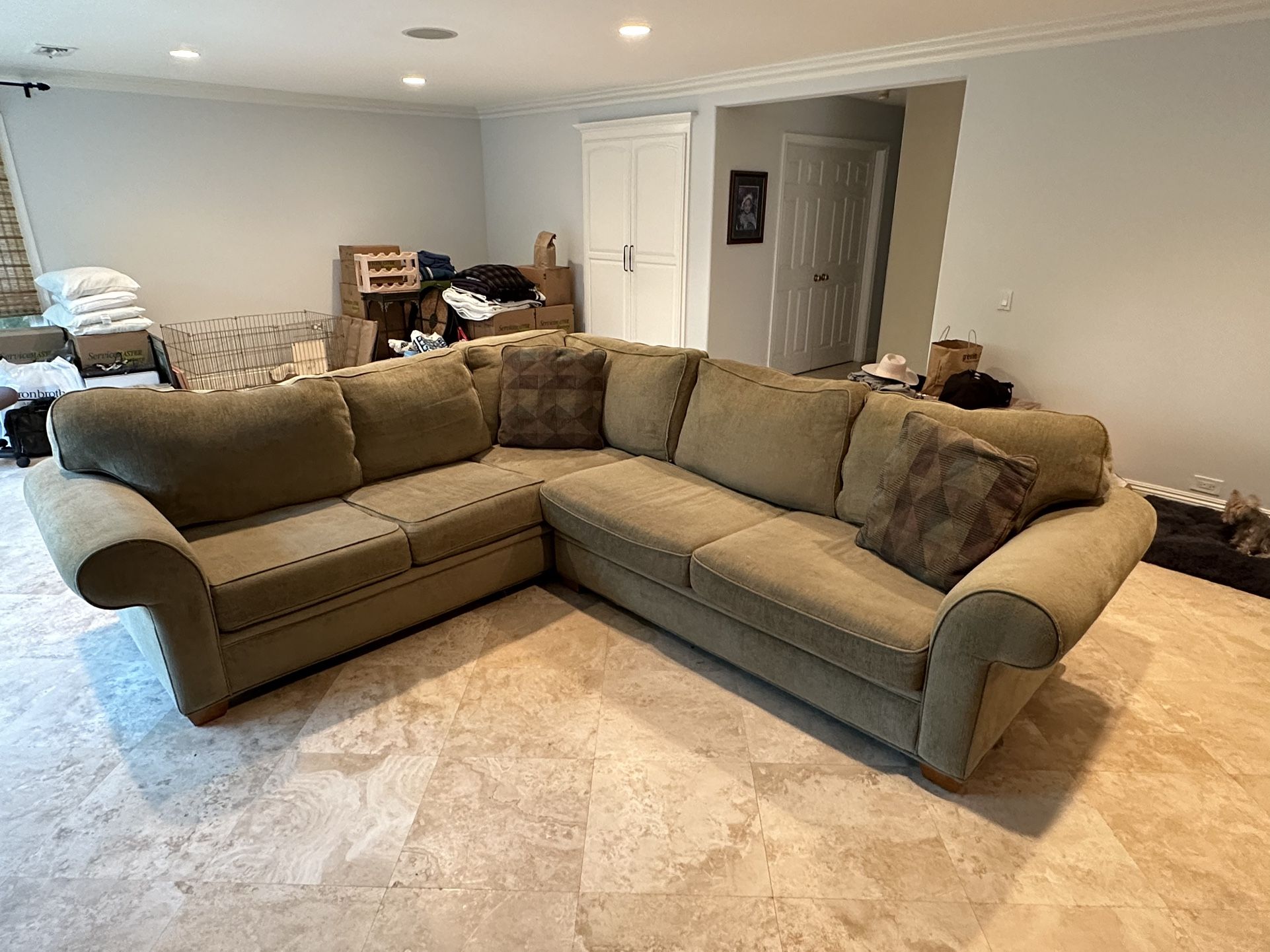 Neutral L Shaped Couch Pick up Today! for Sale in Newport Beach, CA