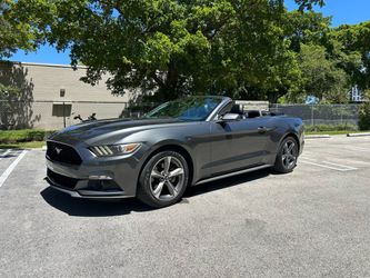 2016 convertible Ford Mustang - CLEAN TITTLE