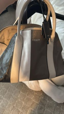 Coach authentic