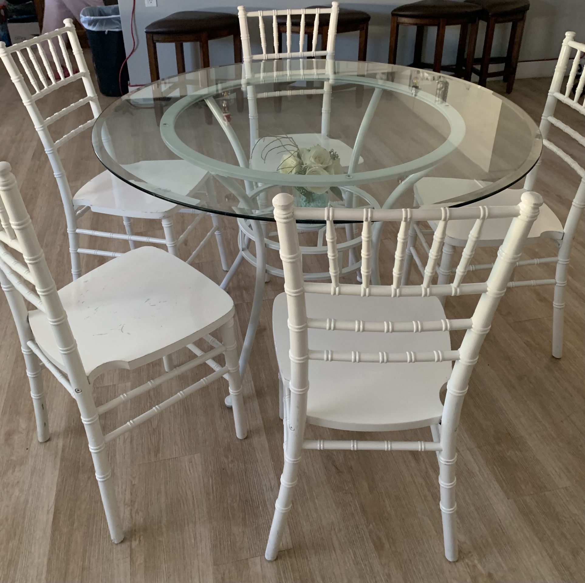 Glass table With Chairs