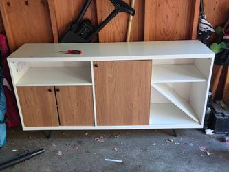 Tv stand/ sideboard