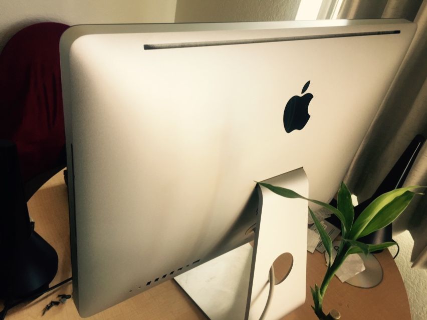 iMacs iPads Cameras Notebook Summer Sale $159-$700