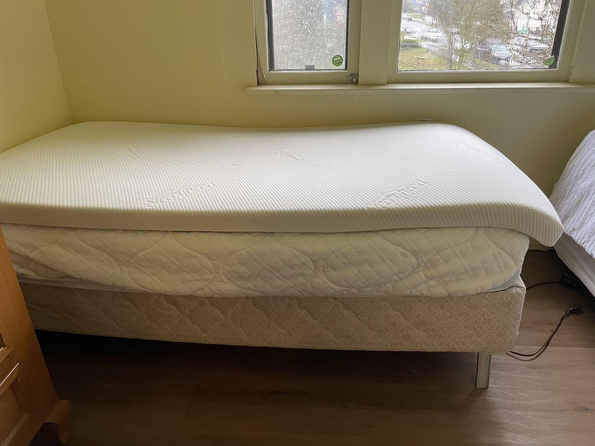 Free Twin Bed for Sale in Everett, WA OfferUp