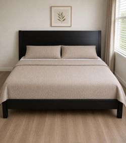 King bed with matress