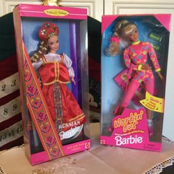 Christmas gifts ✨🎄✨🛍✨🎄Barbie dolls & nice things visit Eva's OfferUp ✨