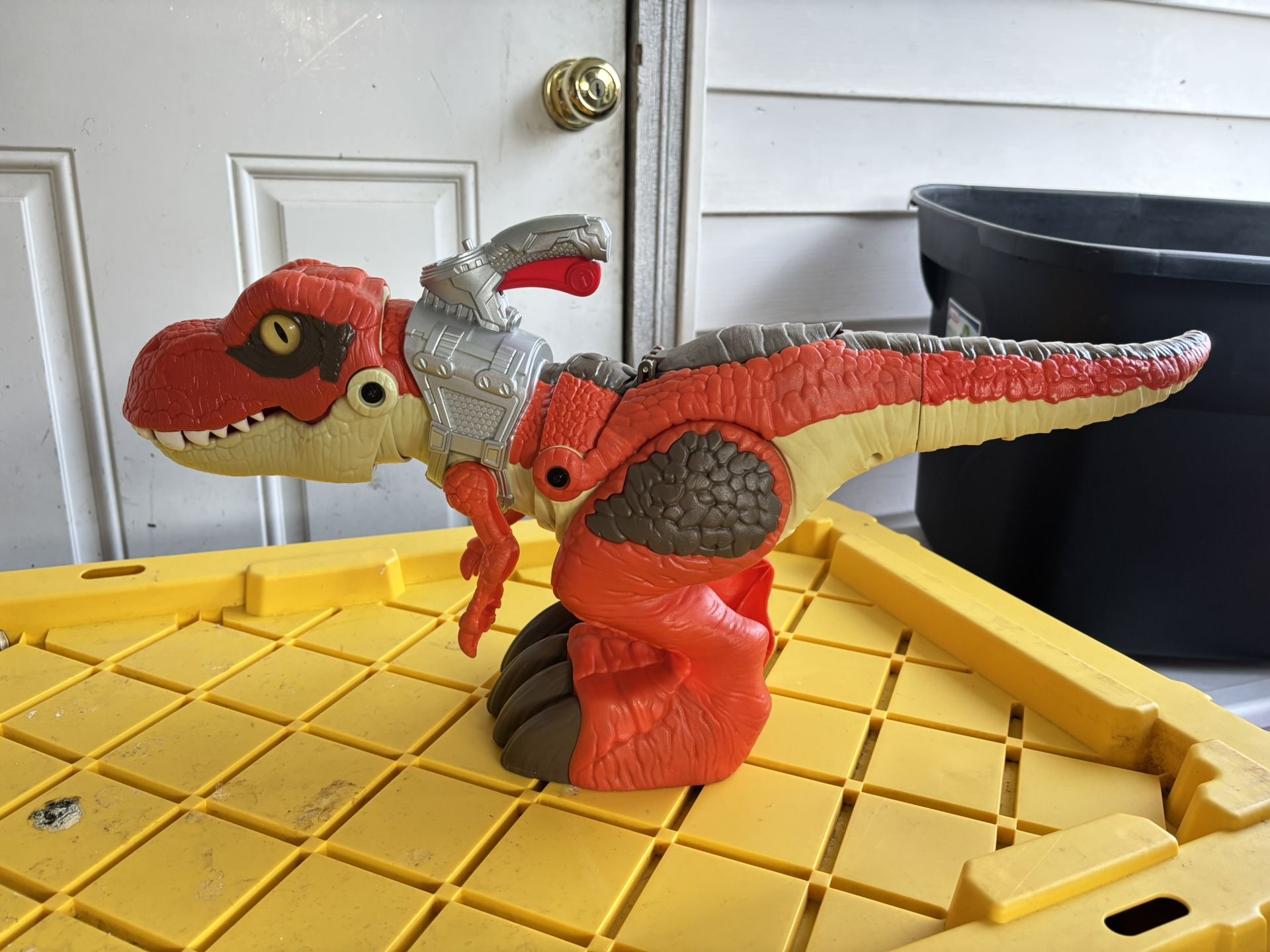 Jurassic World Mega Mouth T-Rex