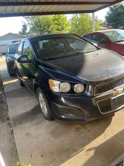 2015 Chevrolet Sonic LS Sedan 4D