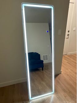 LED mirror with stand