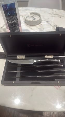 WÜSTHOF 4-Piece Premium German Knife Set – $350 (Retail $650)